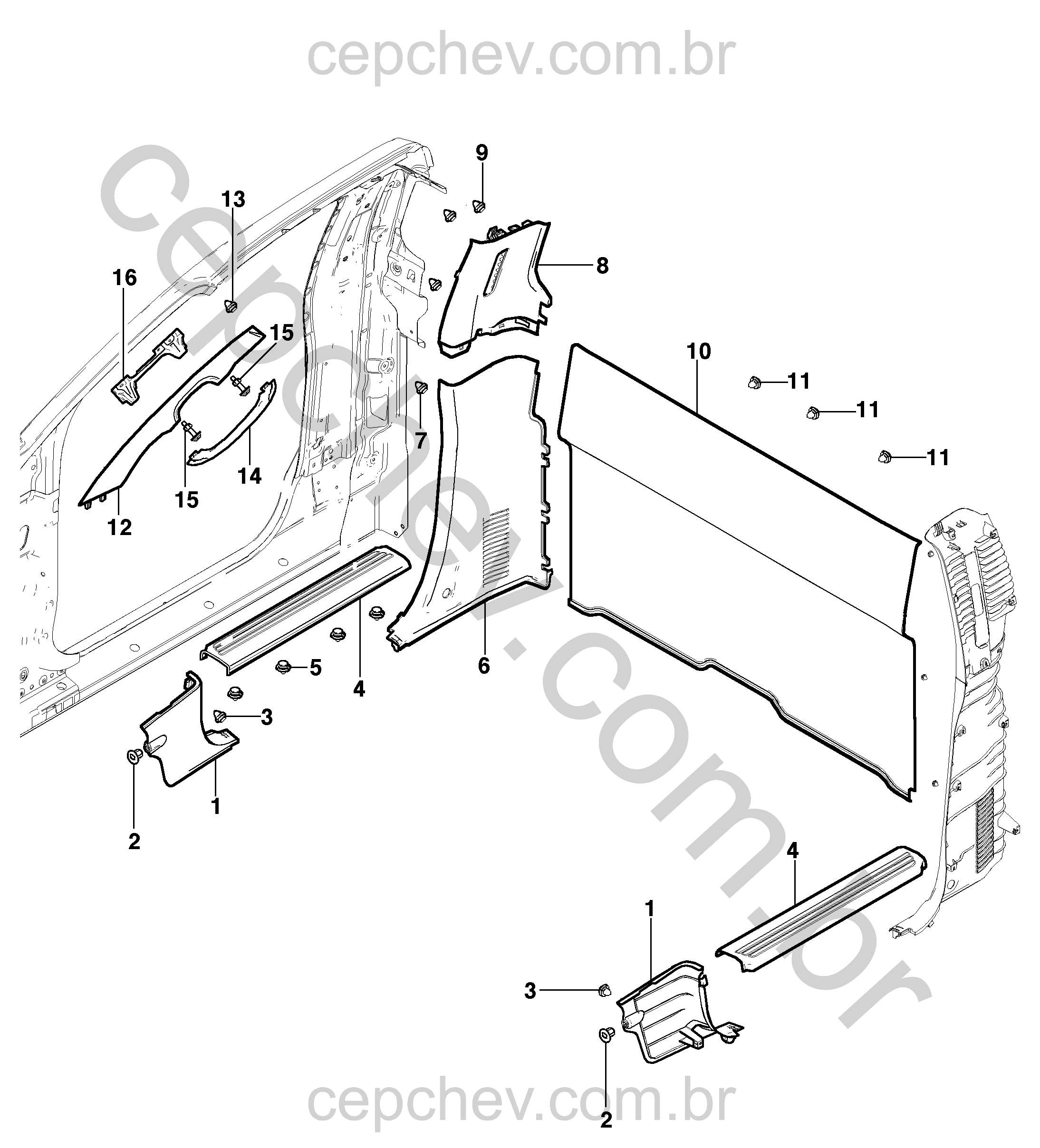 Acabamento lateral interno da carroceria para cabine simples